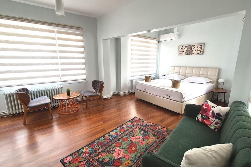 Social House Istanbul Hotel ภายนอก รูปภาพ